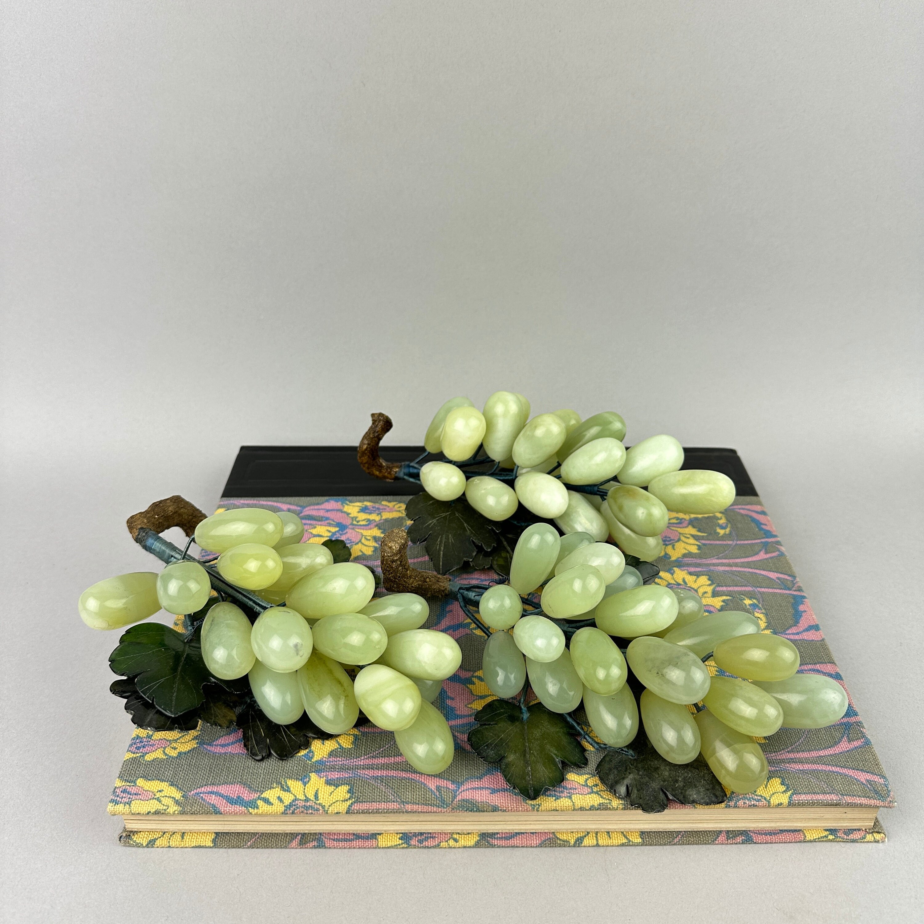 Vintage Jade Grapes Set of 3 Carved Hardstone Grape Etsy