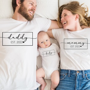 Daddy Mommy and Baby Shirt, Pregnancy Announcement Shirt,  Pregnant Shirt, Mommy and Daddy Shirt, Matching Family Shirts, Baby Reveal Tee