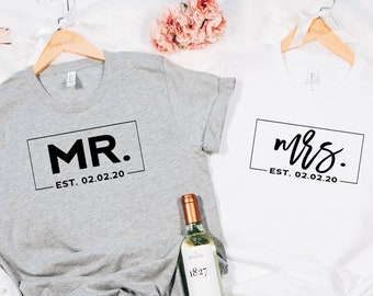Mr and Mrs Shirt, Mr and Mrs, Just Married Shirt, Honeymoon Shirt, Wedding Shirt, Wife And Hubs Shirts, Just Married Shirts, Couples Shirts