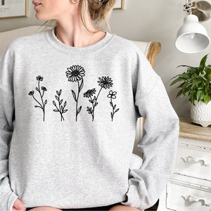Flower Sweatshirt, Minimalistic Flower Crewneck, Christmas Gift Sweat ...