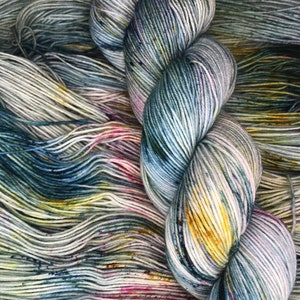 Hand dyed merino/ nylon yarn Afternoon in London 4 ply 100 grams 425 meters image 2
