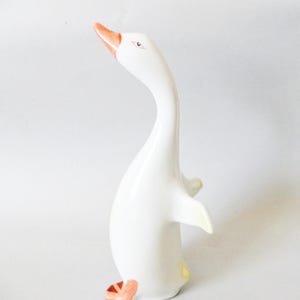 Vintage goose figurine,Vintage Hungarian Hollohaza porcelain bird figurine,goose,FREE SHIPPING WORLDWIDE