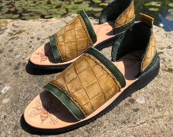 dark green sandals uk
