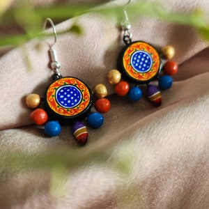 Hand-painted earrings, Multicolored clay, Huichol, Clay earrings, Huichol earrings, Mexican earrings, Mexican jewelry, Barro