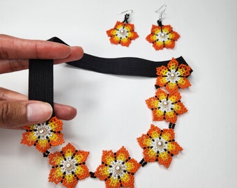 Parure de diadème et boucles d'oreilles en perles huichols, art mexicain