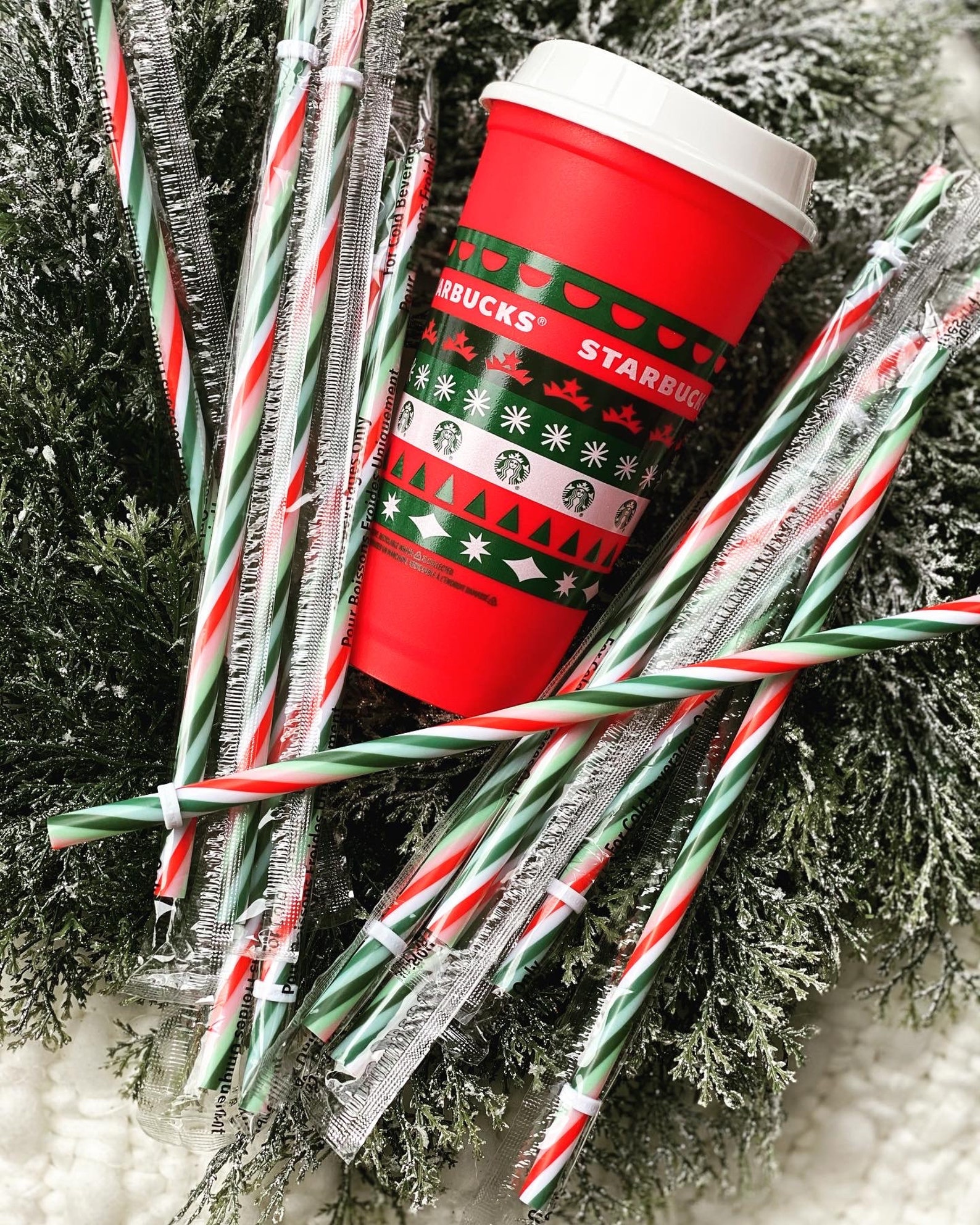 starbucks christmas straw