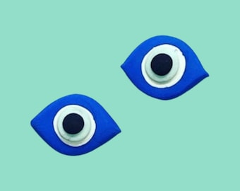 Evil eye earrings, evil eye jewelry, Halloween earrings, costume earrings, blue earrings, eye jewelry, eye earrings, polymer clay earrings