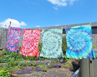 Kids tie dye t-shirt, Tie dye t-shirt, Tie dye spiral t-shirt, Tie dye tee, Children's tshirts, Kids spiral tshirts