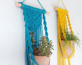 Wall hanging macrame planter, Macrame plant pot wall hanger, Plant lover's gift