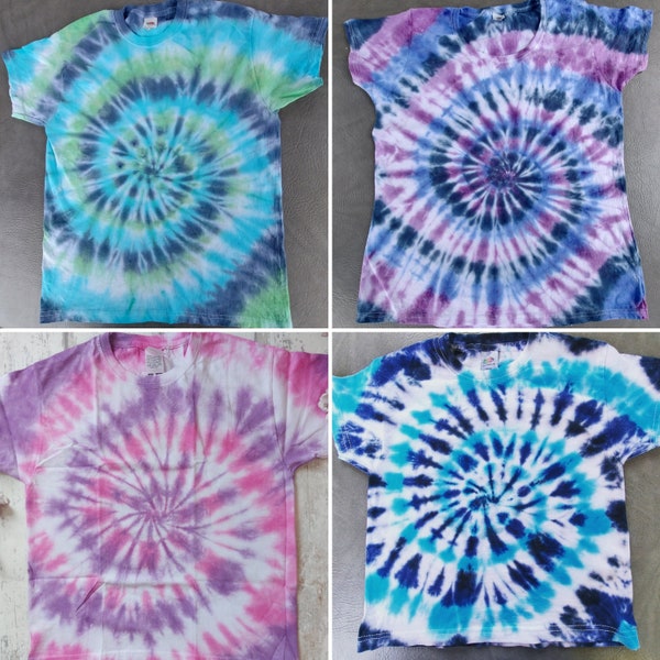 T-shirt tie-dye pour enfants, t-shirt tie-dye, t-shirt en spirale tie-dye, tee-shirt tie-dye, t-shirts pour enfants, t-shirts en spirale pour enfants