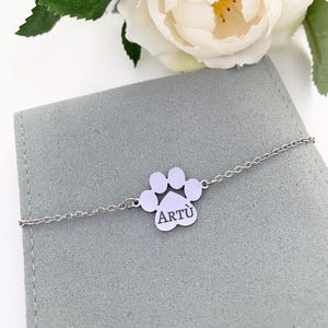 Paw bracelet with engraved name, personalized steel bracelet, four-legged friends name bracelet