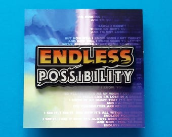 Pin de posibilidades infinitas, Sonic Unleashed, insignia de esmalte que brilla en la oscuridad