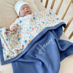 Babydecke mit Waffelmuster Personalisierte Babydecke Bio Swaddle Babydecke Musselindecke Individuelle Babydecke mit Name bestickt