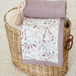 Manta personalizada para bebé con nombre – Muselina para envolver, manta bordada para bebé, manta personalizada para bebé, regalo para baby shower, regalo con el nombre del bebé imagen 9