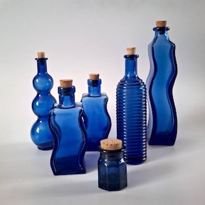 6 frascos vintage de vidrio azul cobalto con tapón de corcho
