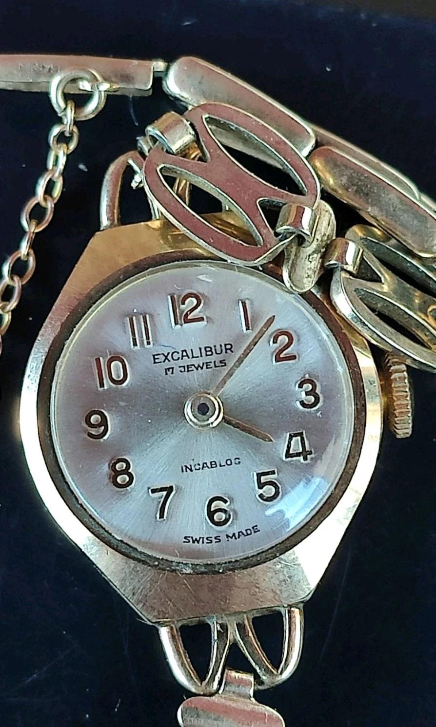 Boîte De Montre Ancienne Excalibur Pour Femme - Style Vintage, Accessoire Collection