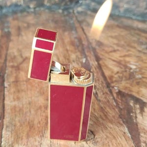 Must de CARTIER Paris Cigarette Lighter Vintage Swiss Made  Cartier Paris Lighter