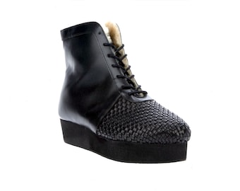 Botines de piel negra Henrik Vibskow "Woven Gong" con plataforma, talla 38 EUR