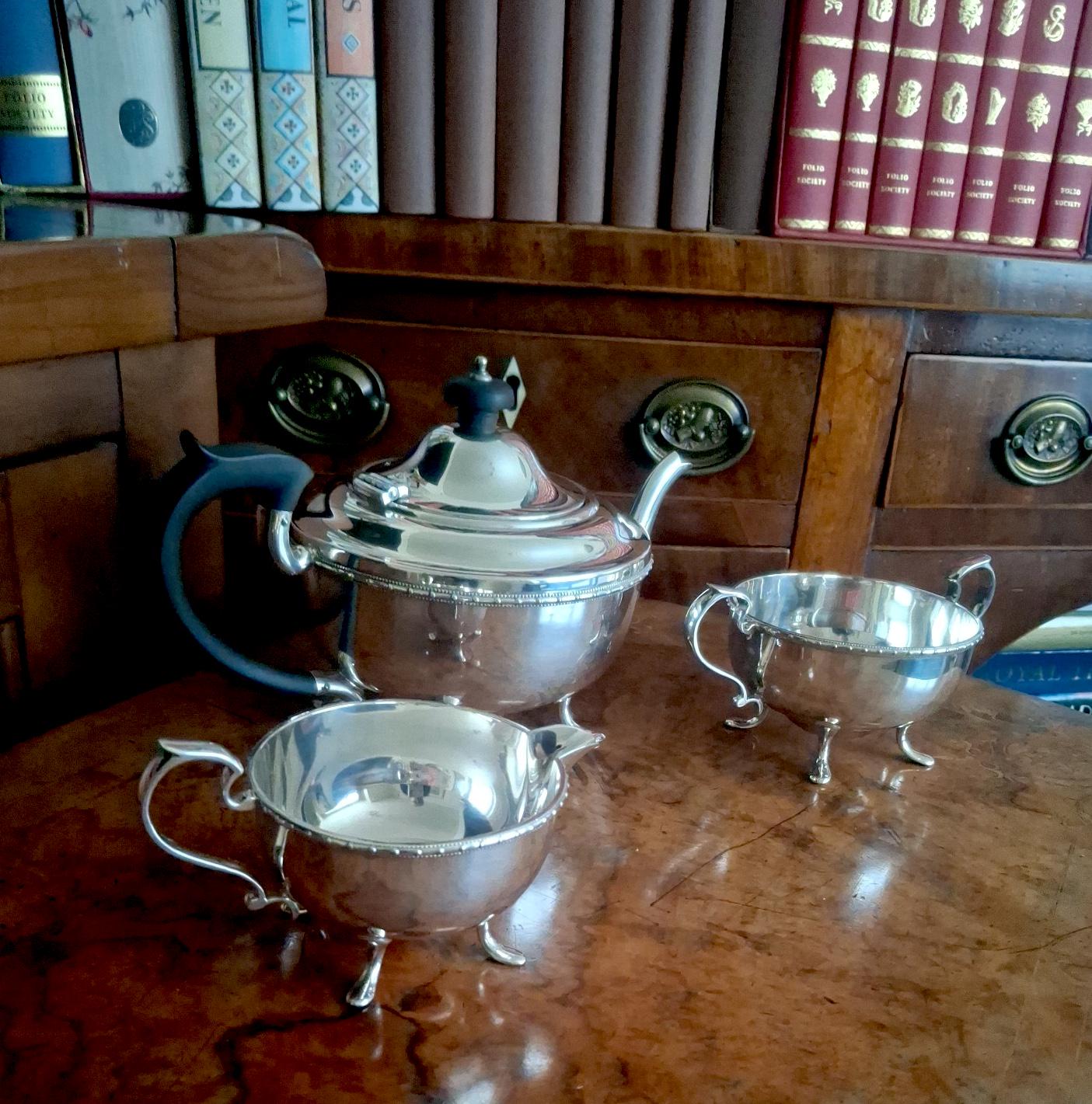 Walker Hall Tea Set - Etsy