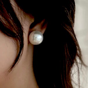 XXL Faux Pearl Stud Earrings, Elegant Classic Style (18mm)