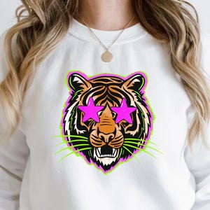 Retro Tiger Mascot PNG: School Spirit Design (Digital Download
