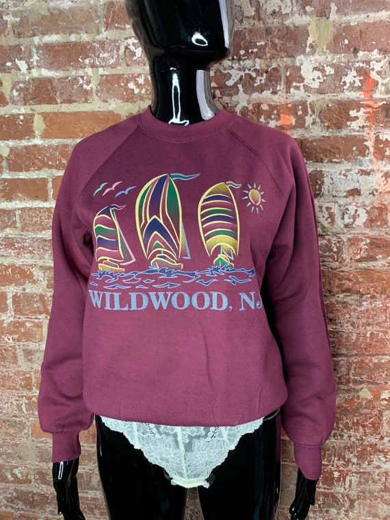Vintage 80s Wildwood New Jersey Raglan Sweatshirt by Jerzees 762