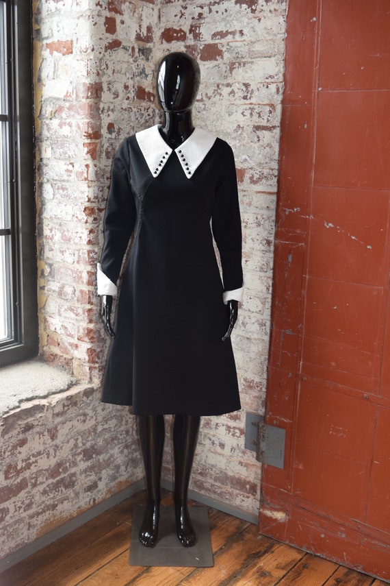 Vintage 70s Dagger Collar Dress with Embellished C