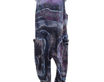 Tie-dye jumpsuit met zakken ~ Ice-dyed katoenen haremromper, maat medium