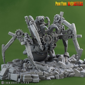 Może przedstawiać: Szary, trójwymiarowy model drukowany steampunkowej  pająka z  podobnym do szczura stworzeniem  na grzbiecie. Pająk ma drewniane nogi i koła zębate, a szczur ma zębaty uśmiech. Model stoi na podstawie z gruzu.