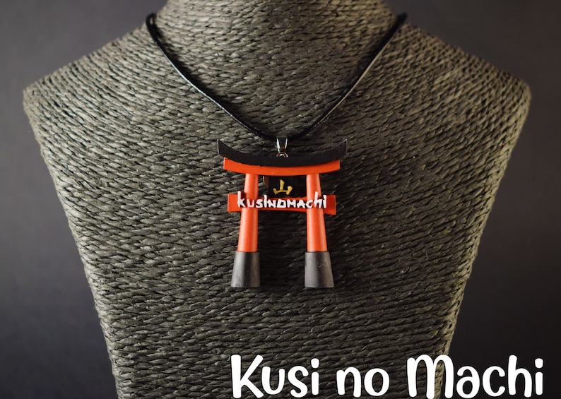 Torii Japanese customizable pendant