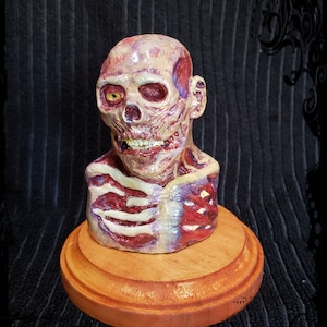 Custom Horror Zombie Bust Hand Painted Flayed Man Horror Statue