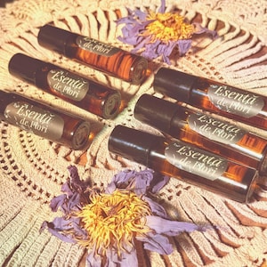 Ätherisches Öl Roll-on Parfüm, Aromatherapie, Kräuterparfüm, sauberer Duft, stimmungsaufhellende Mischung. 10ml Braunglas