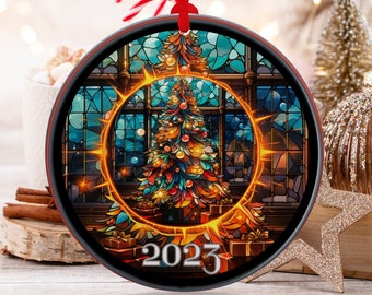 Christmas 2023 Ornament, Christmas Decoration, Holiday Gift Idea, Heirloom Keepsake, Round Ceramic, Gift Exchange, Gift Idea, Xmas Tree