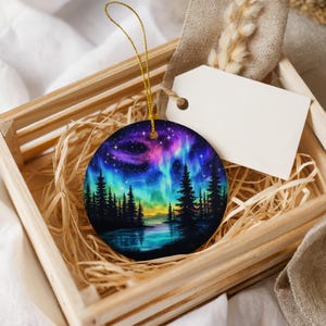 Northern Lights Forest Ornament, Aurora Borealis Decoration, Nature Inspired Christmas Tree Decor, Scenic Winter Holiday Gift Idea