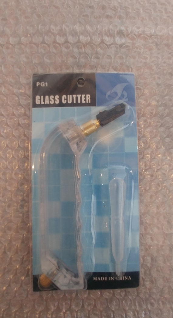 Value Glass Cutter - Pistol Grip Stained Glass Cutter - Clear Oil Fed - for  Stained Glass and Mosaic Art Projects - Starter Tool Kit item