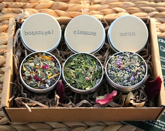 Smoke Cleansing boxset. Loose herbal incense 100% Homegrown & UK Foraged. Sustainable. Ritual Incense. Gift box.