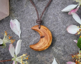 Apple wood Moon pendant. Hand carved Wild Jewellery Hemp Cord. Wooden necklace. Natural Jewellery. Sustainable. Vegan | Wild Fen