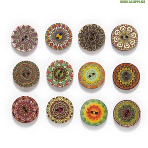 50 pcs 15-18-20-23-25 mm Bouton rond en bois 2 trous avec motif rétro pour le scrapbooking, couture décorative, fabrication de boutons