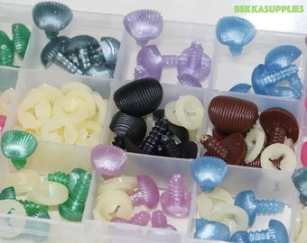 1box 70pcs plastic nose with assorted colours size 13mm(30pcs) 15mm(30pcs) 18mm(10pcs) with washer