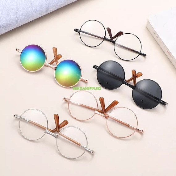 Set D'accessoires Pour Poupée 15/17 Cm – Lunettes Rondes Noires Et Baskets Classiques – Look étudiant Cool Et Décontracté