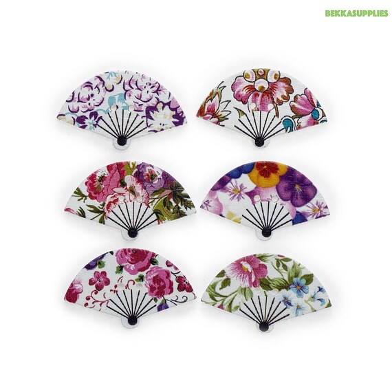 Flower Buttons Pack - 50-55 Pieces, 17.5mm, Mixed Wood Designs, 2 Holes For Sewing & Crafts