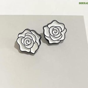 12 mm 10個入り メタルシャンクボタン 黒と白のバラの花びらスタイルボタン DIY 衣類 オーバーコート カーディガン ブレザー コート ジャケットボタン用