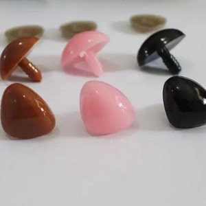 26mm 29mm 32mm 35mm 30PCs - black/brown/pink triangle safety nose with washer