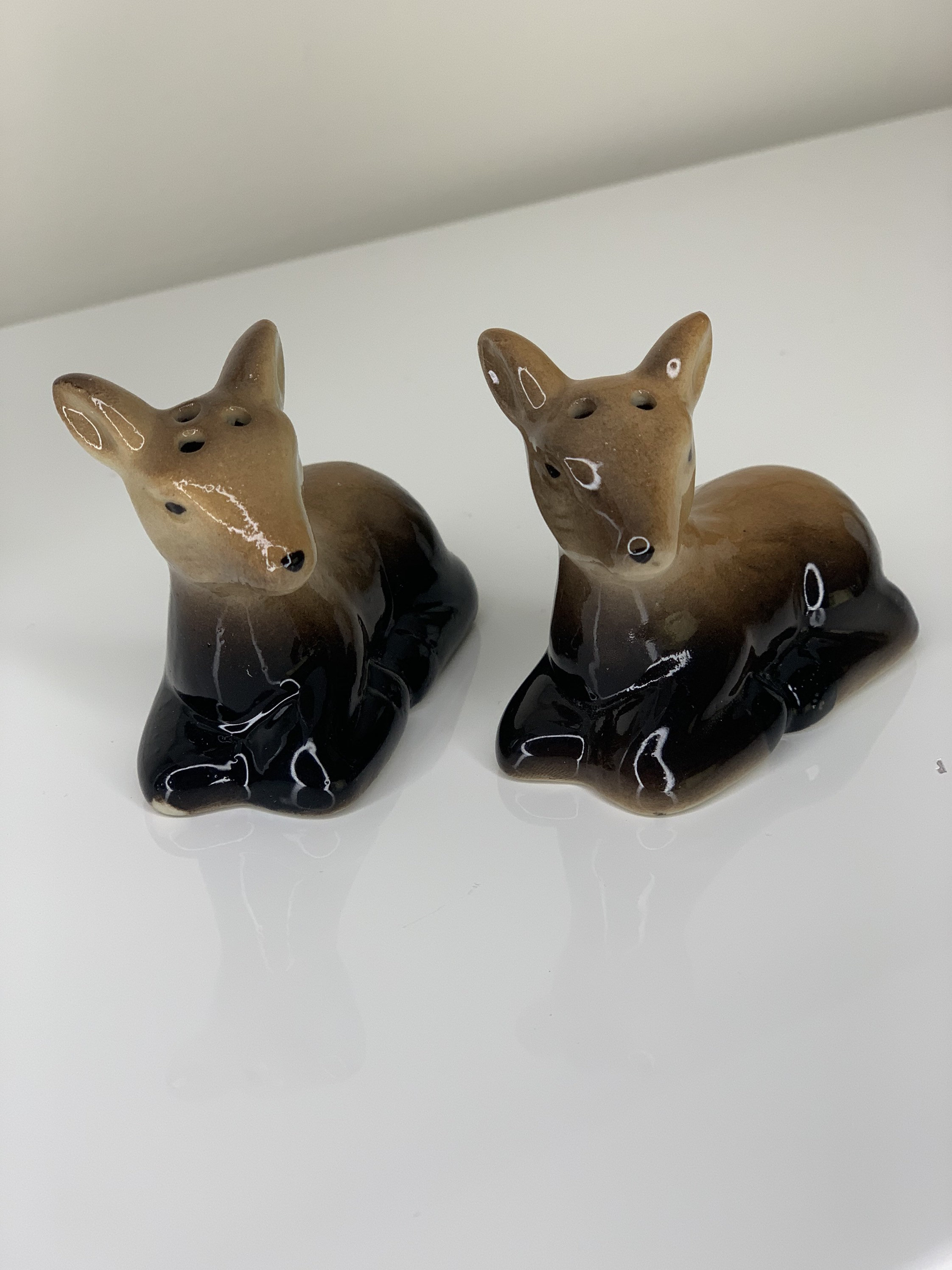 Vintage deer salt and pepper shaker Etsy