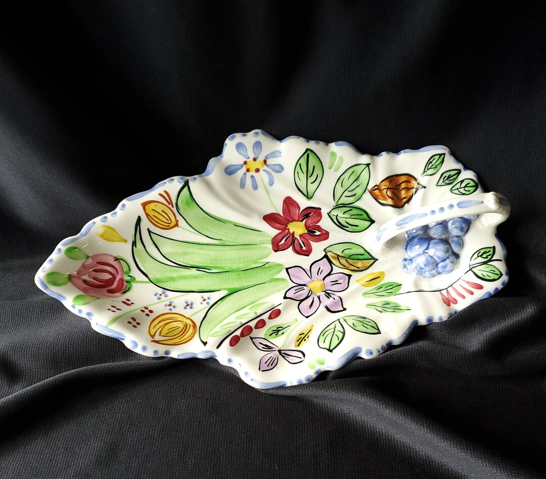 Blue Ridge Southern Potteries, Inc. Hand Painted Leaf Shaped Serving