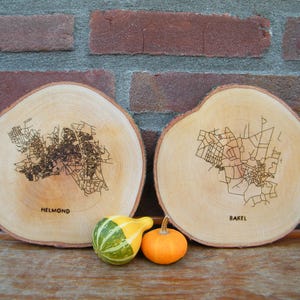 Plattegrond,kaart,dorp,stad,geboortestad,geboortedorp,houtbranden,pyrografie,housewarming,verjaardag,bruiloft,geboorte,cadeau,map,gemeente