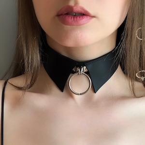 Leather choker collar with O-ring, leather choker, collar with o-ring, choker collar, kitty collar with o-ring.