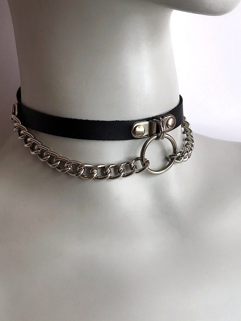 Choker with double chain and o-ring, leather choker, collar with o-ring, biker choker, kitty collar with o-ring, choker with double chain image 4