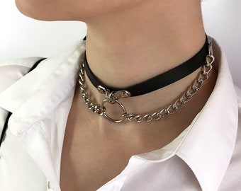 Choker with double chain and o-ring, leather choker, collar with o-ring, biker choker, kitty collar with o-ring, choker with double chain