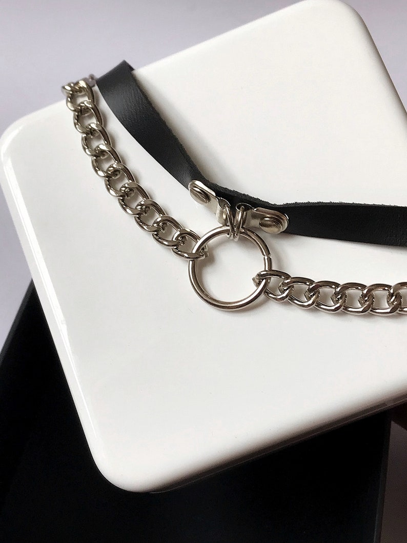 Choker with double chain and o-ring, leather choker, collar with o-ring, biker choker, kitty collar with o-ring, choker with double chain image 9